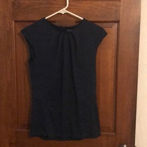 Sleeveless top